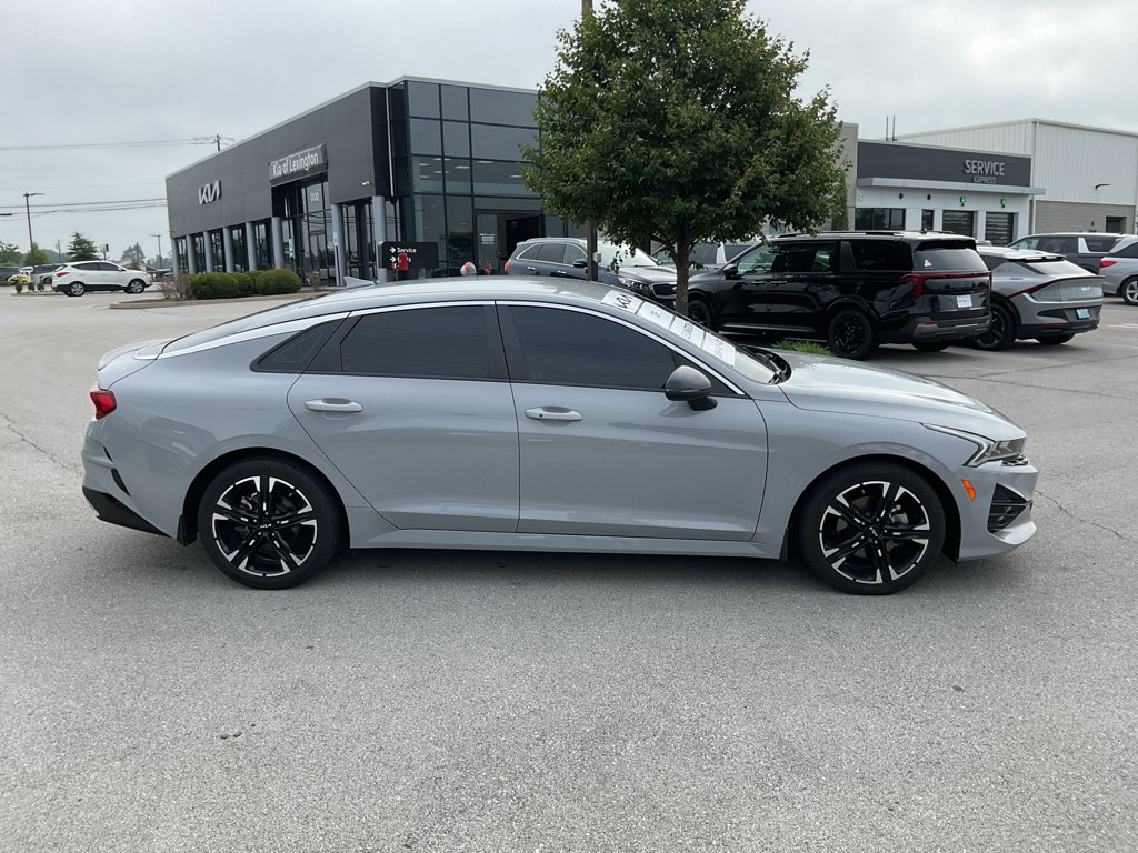 Used 2023 Wolf Gray Kia GT-Line image 10