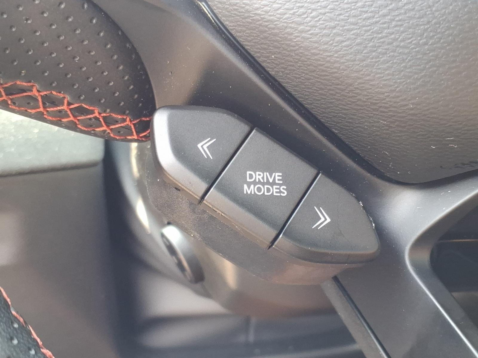 Used 2024 Diamond Black Crystal Pearlcoat Dodge Scat Pack image 9
