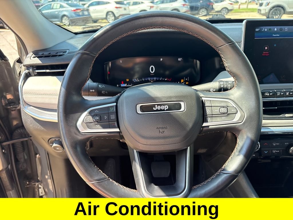 Used 2022 Gray Jeep Limited image 24