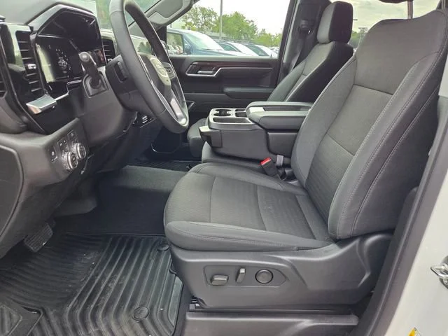 New 2026 Summit White GMC Elevation image 4