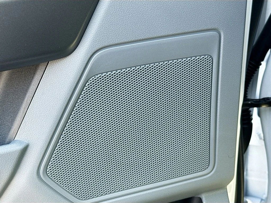 New 2026 Oxford White Ford F-350® XLT image 30