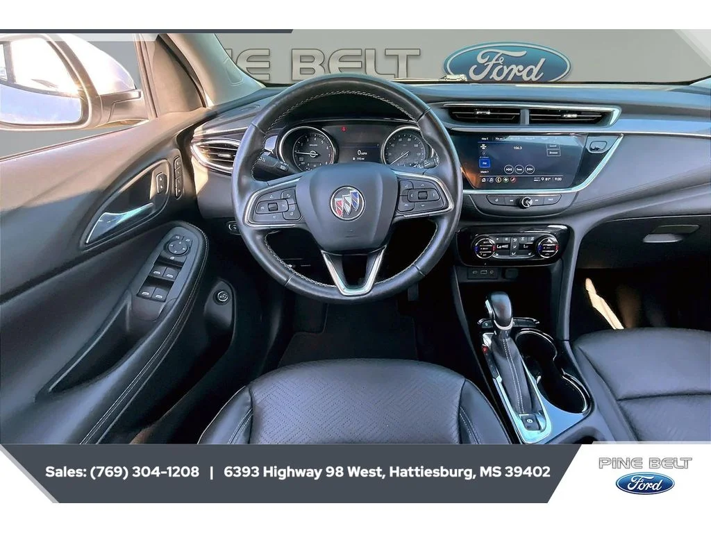 Used 2023 White Frost Tricoat Buick Essence image 5