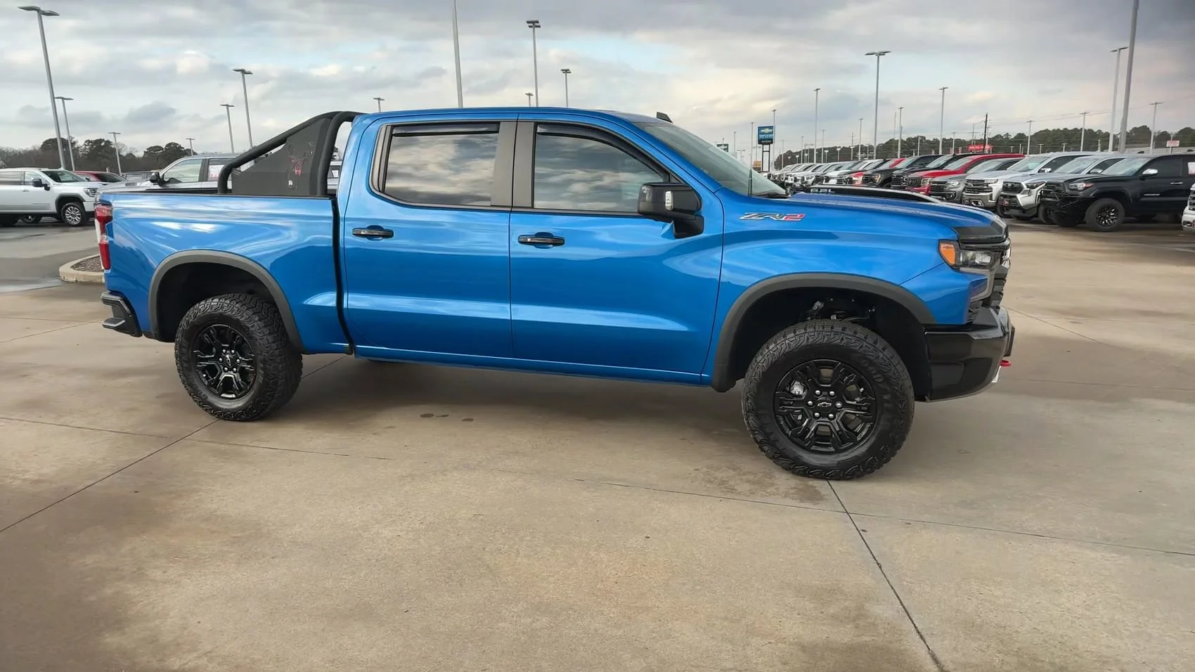 Used 2024 Glacier Blue Metallic Chevrolet ZR2 image 9