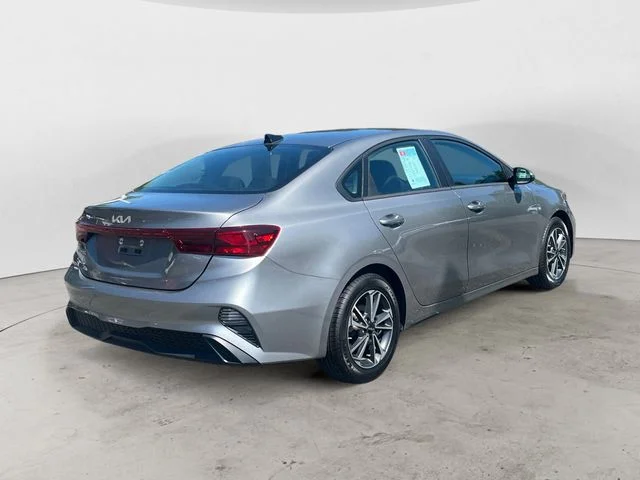 Used 2024 Gray Kia LXS image 5