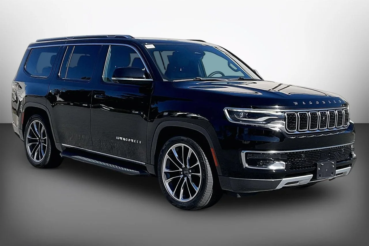 2022 Jeep Wagoneer
