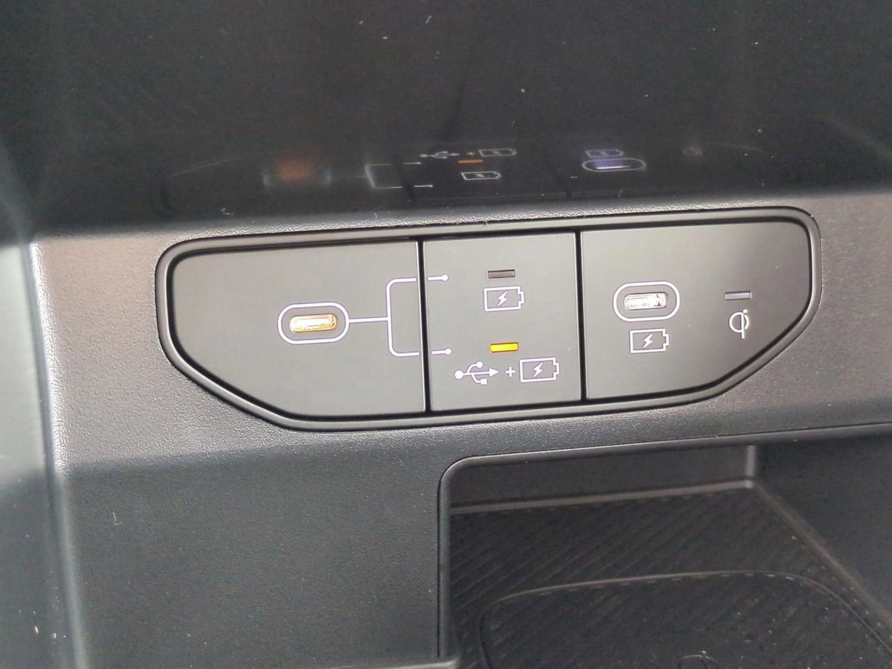 2026 Kia Sorento X-Line EX - Photo 28