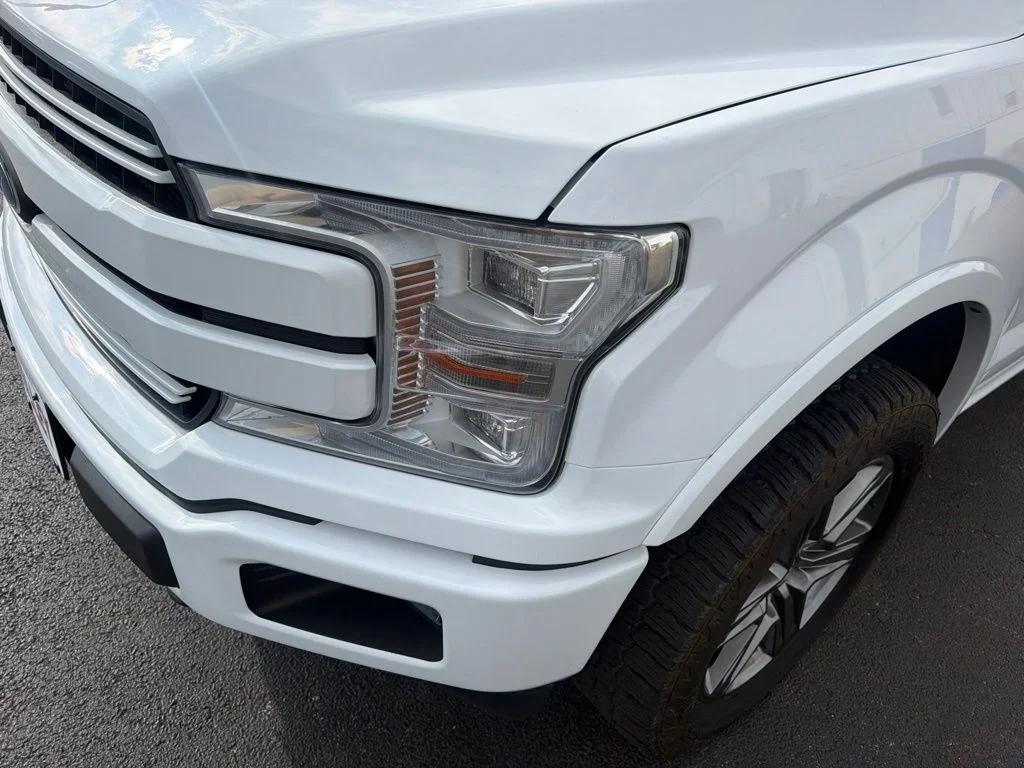 Used 2020 White Ford Lariat image 16