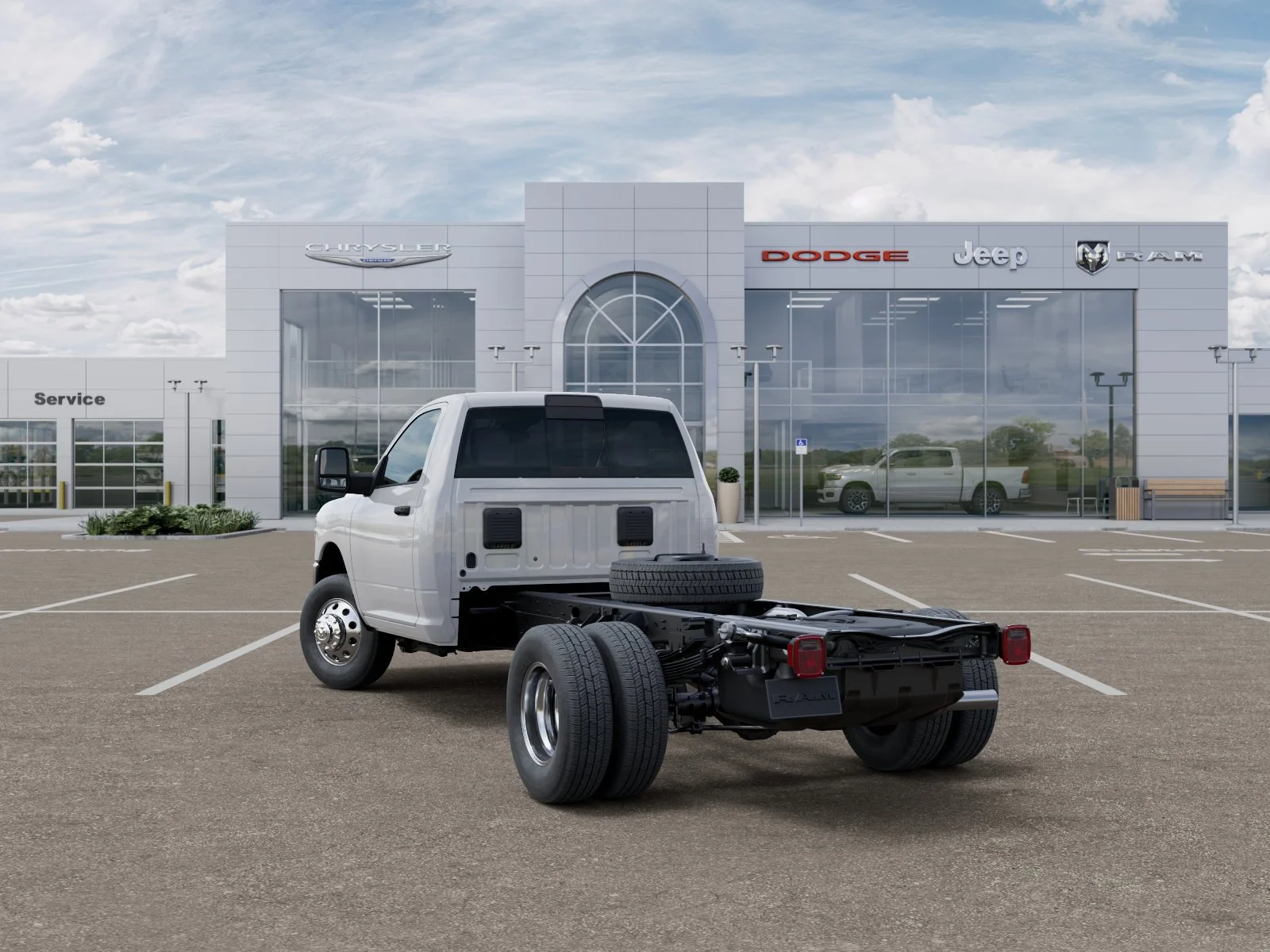 New 2026 Bright White Clear-Coat Exterior Paint RAM Tradesman image 3