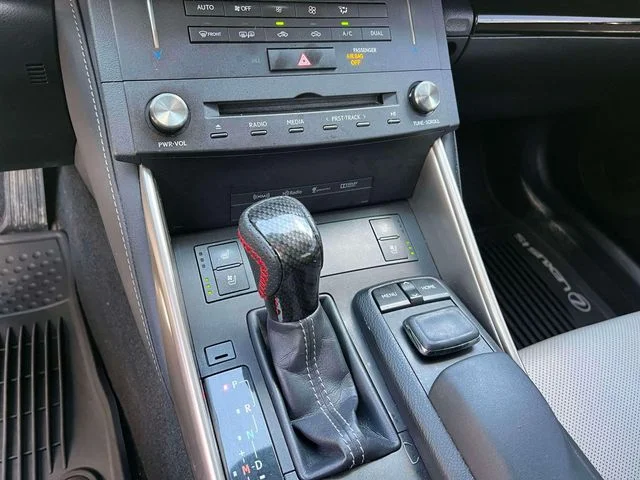 Used 2015 Silver Lexus 250 image 33