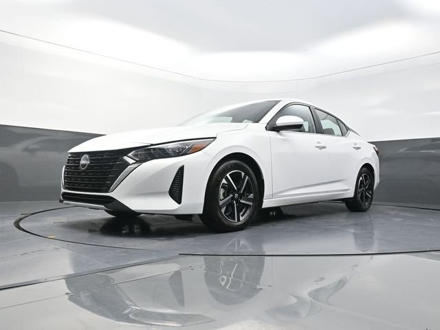 Used 2025 White Nissan SV image 33