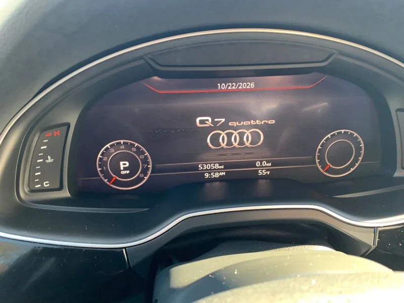 Used 2019 White Audi 55 TFSI Premium Plus Sport Utility 4D image 29