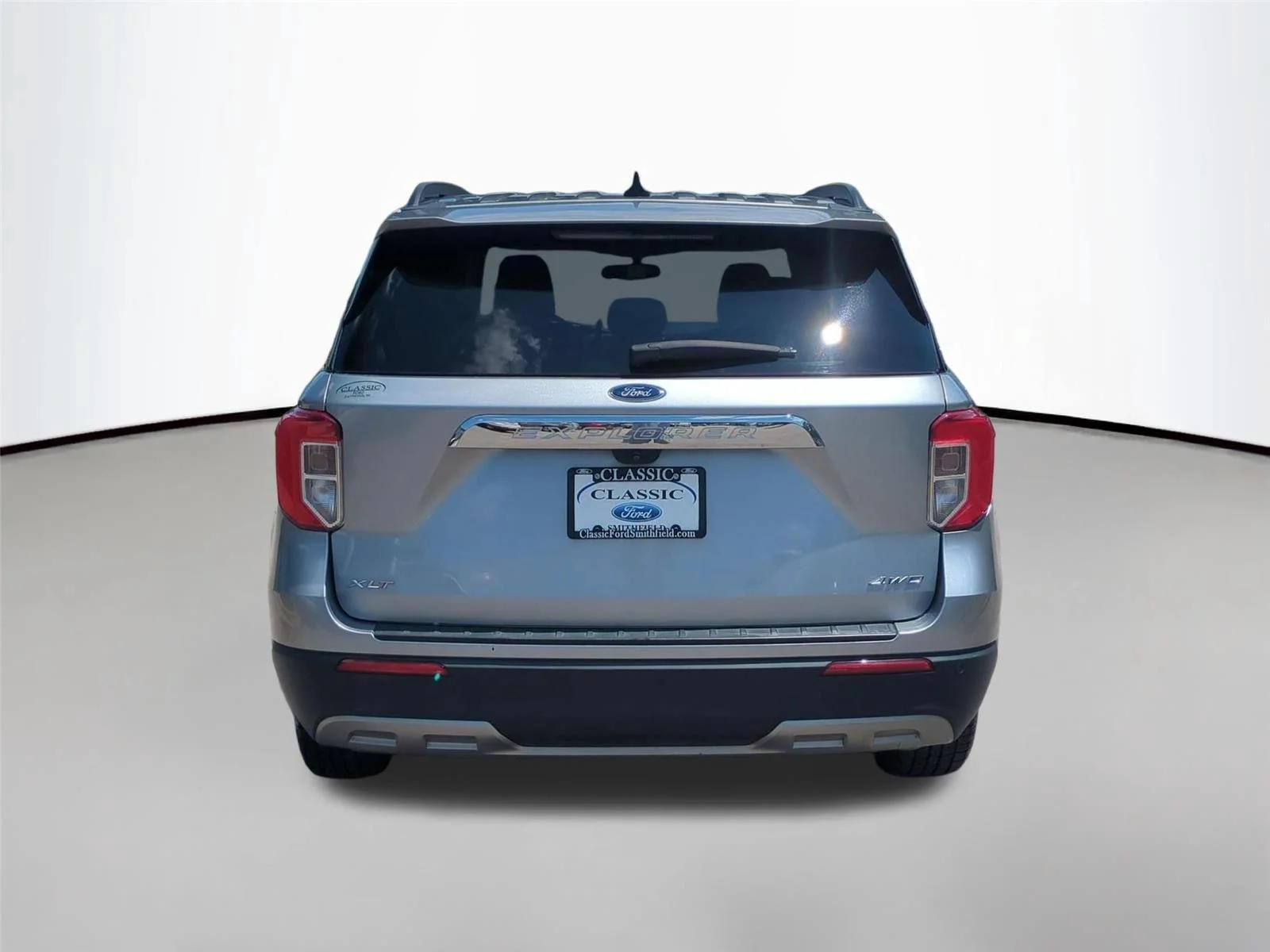 Used 2023 Iconic Silver FORD XLT image 4