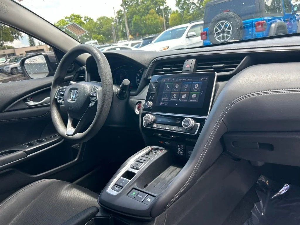 Used 2021  Honda EX image 24