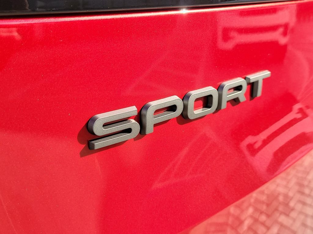 New 2027 Firenze Red Land Rover SE image 10