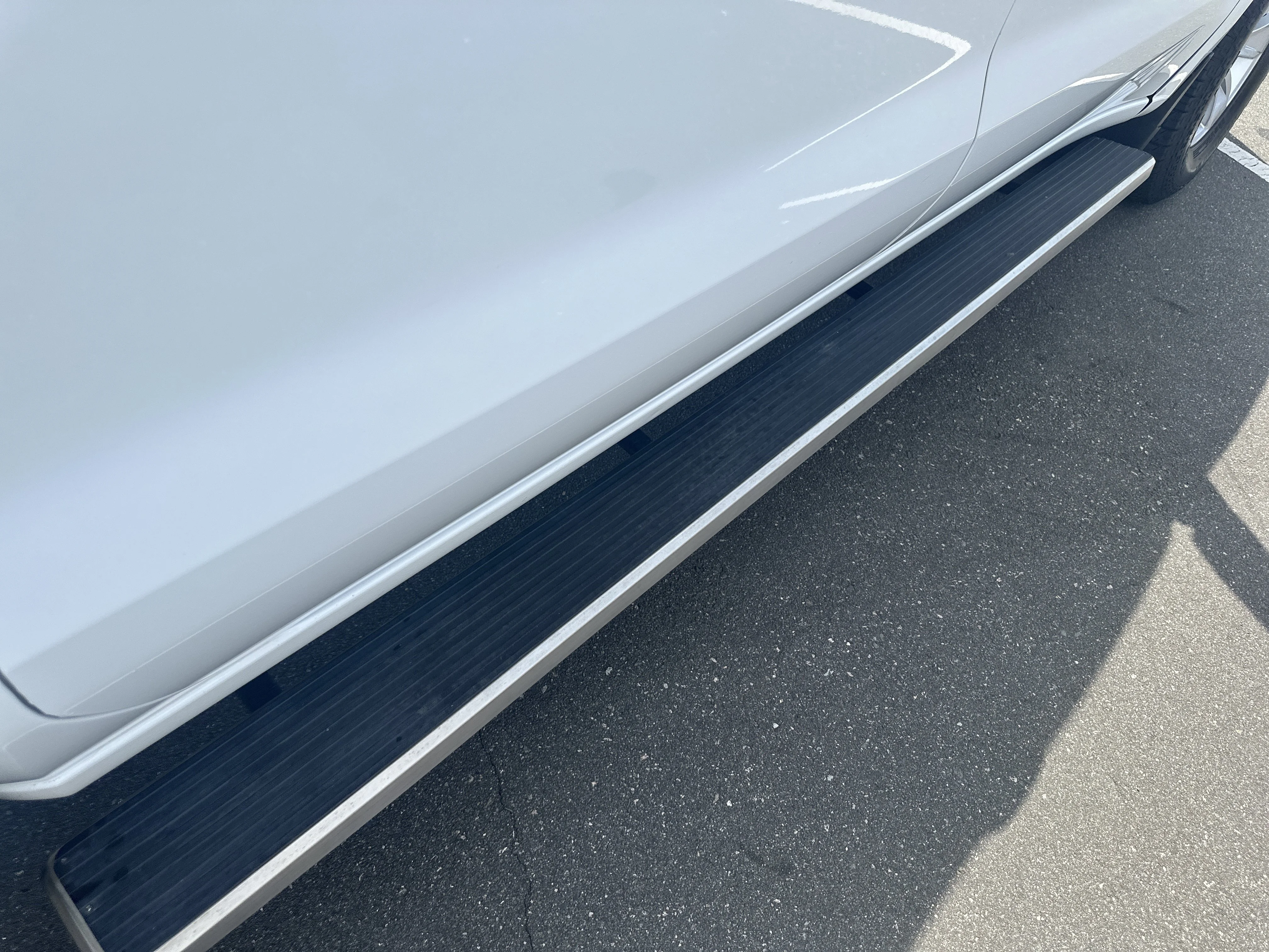 Used 2019 Summit White Chevrolet LT image 31