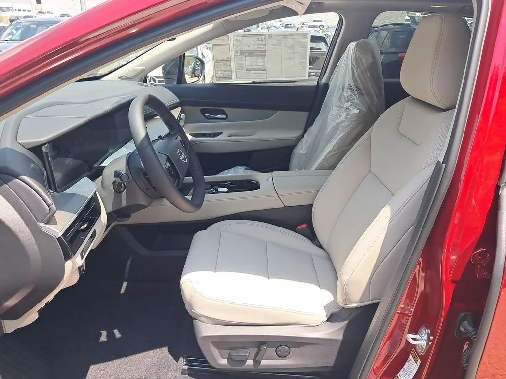 New 2026 Red Nissan SL image 10