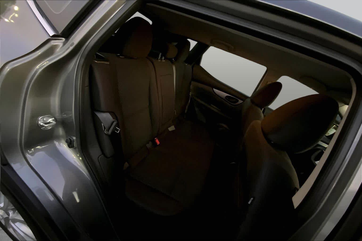 Used 2022 Gun Metallic Nissan S image 17