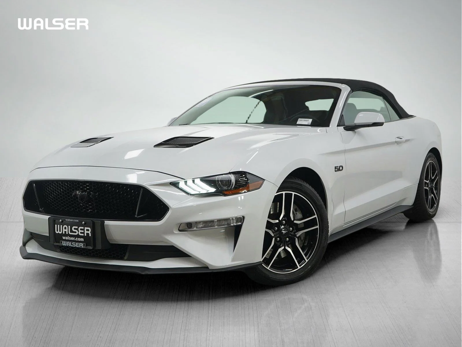 2018 Ford Mustang GT Convertible Premium's photo