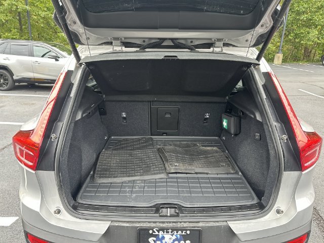 2023 Volvo XC40 Plus - Photo 30