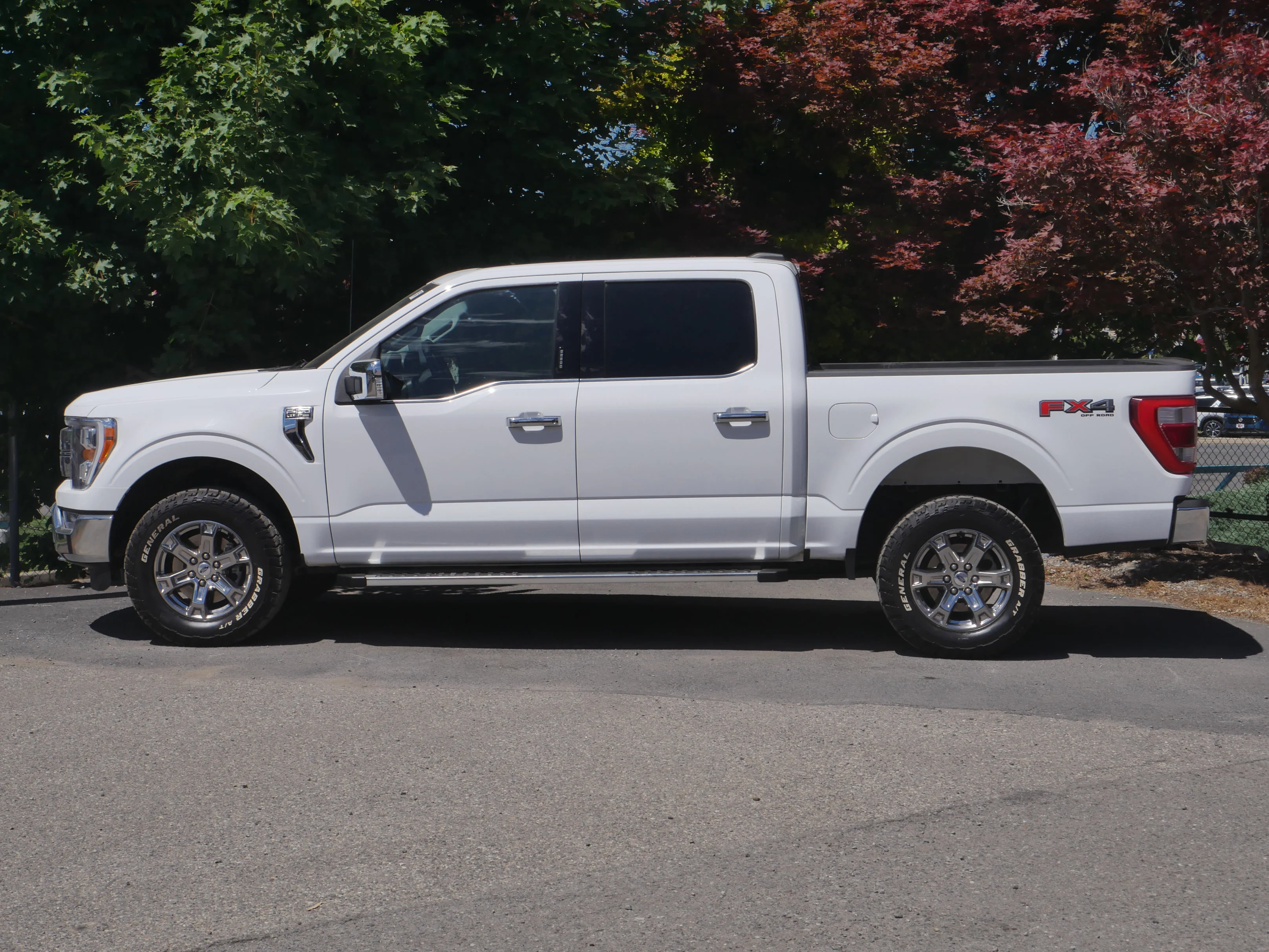 Certified Used 2023 White Ford LARIAT image 18