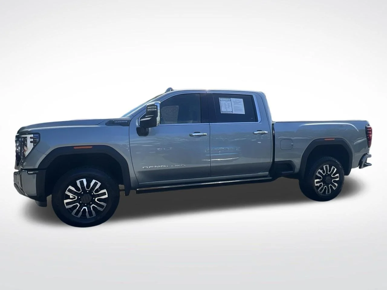 Used 2024 Silver GMC Denali Ultimate image 3