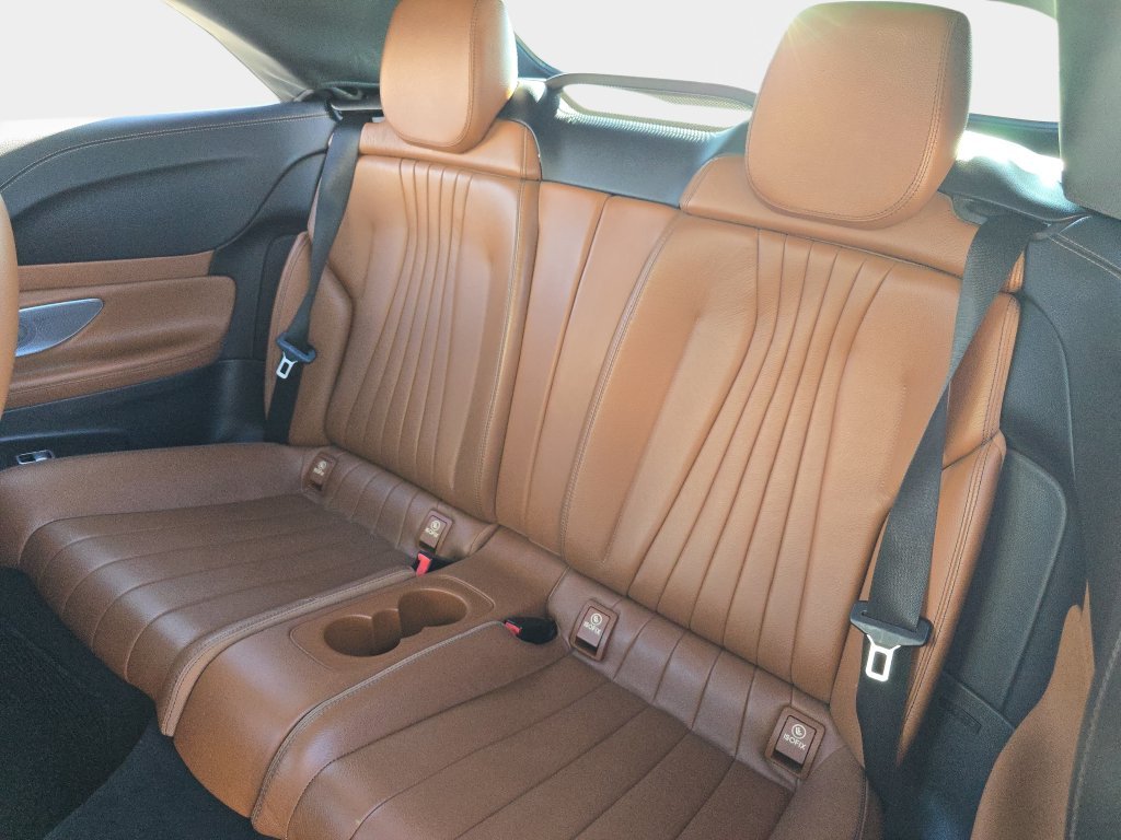 Used 2018  Mercedes-Benz E 400 image 17