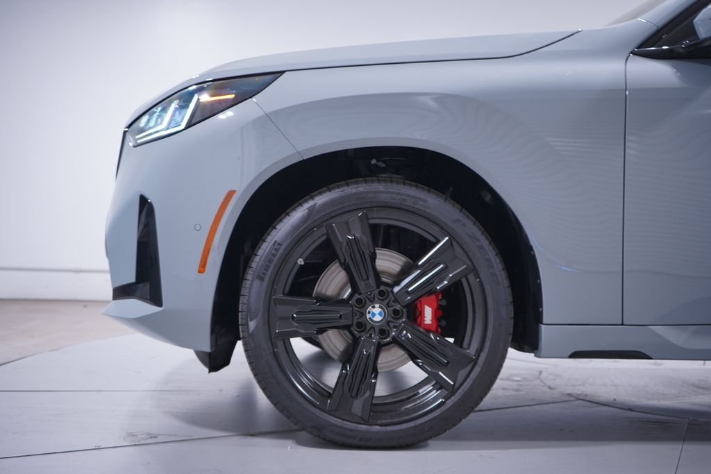 New 2026 Gray Metallic BMW 30 xDrive image 2