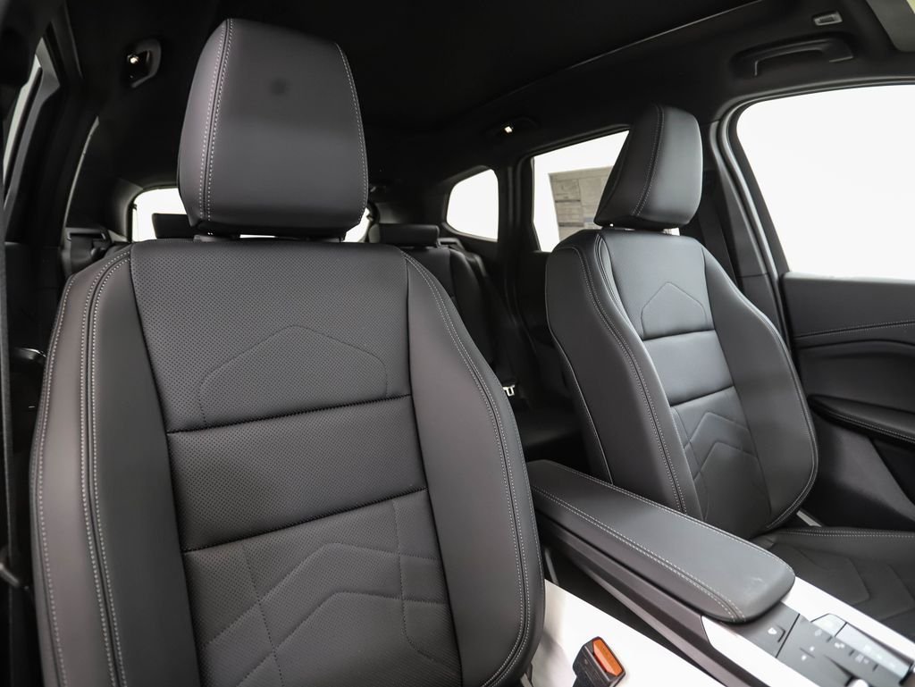 Used 2026 Gray Metallic BMW xDrive28i image 32
