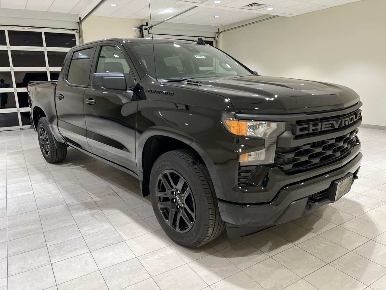 2025 Chevrolet Silverado 1500 Custom - Photo 44