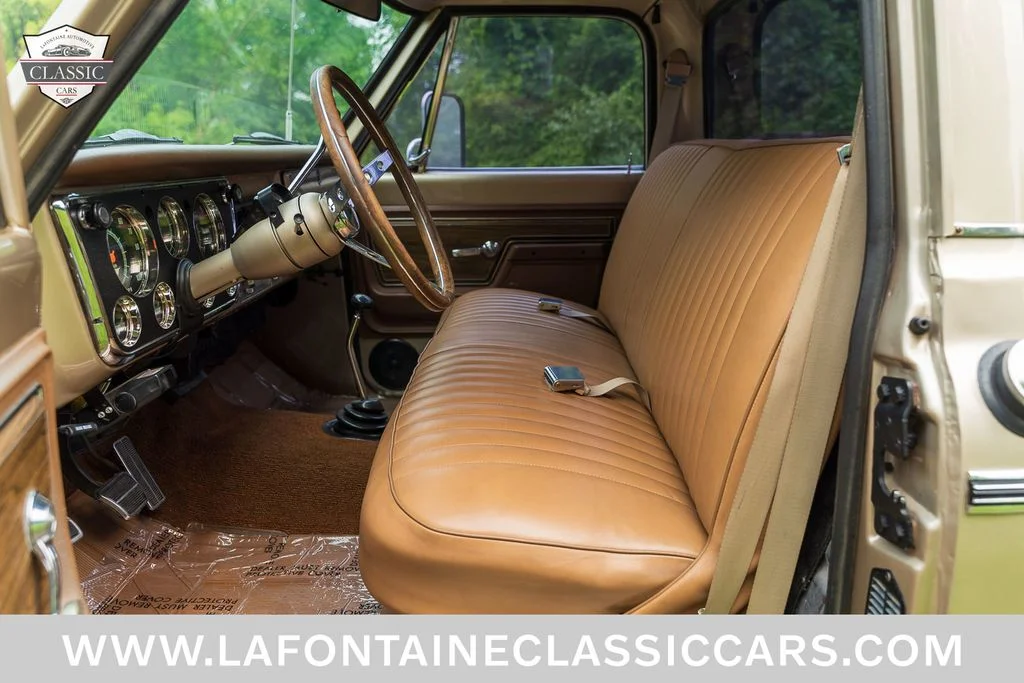 Used 1972 Gold Chevrolet Cheyenne image 63