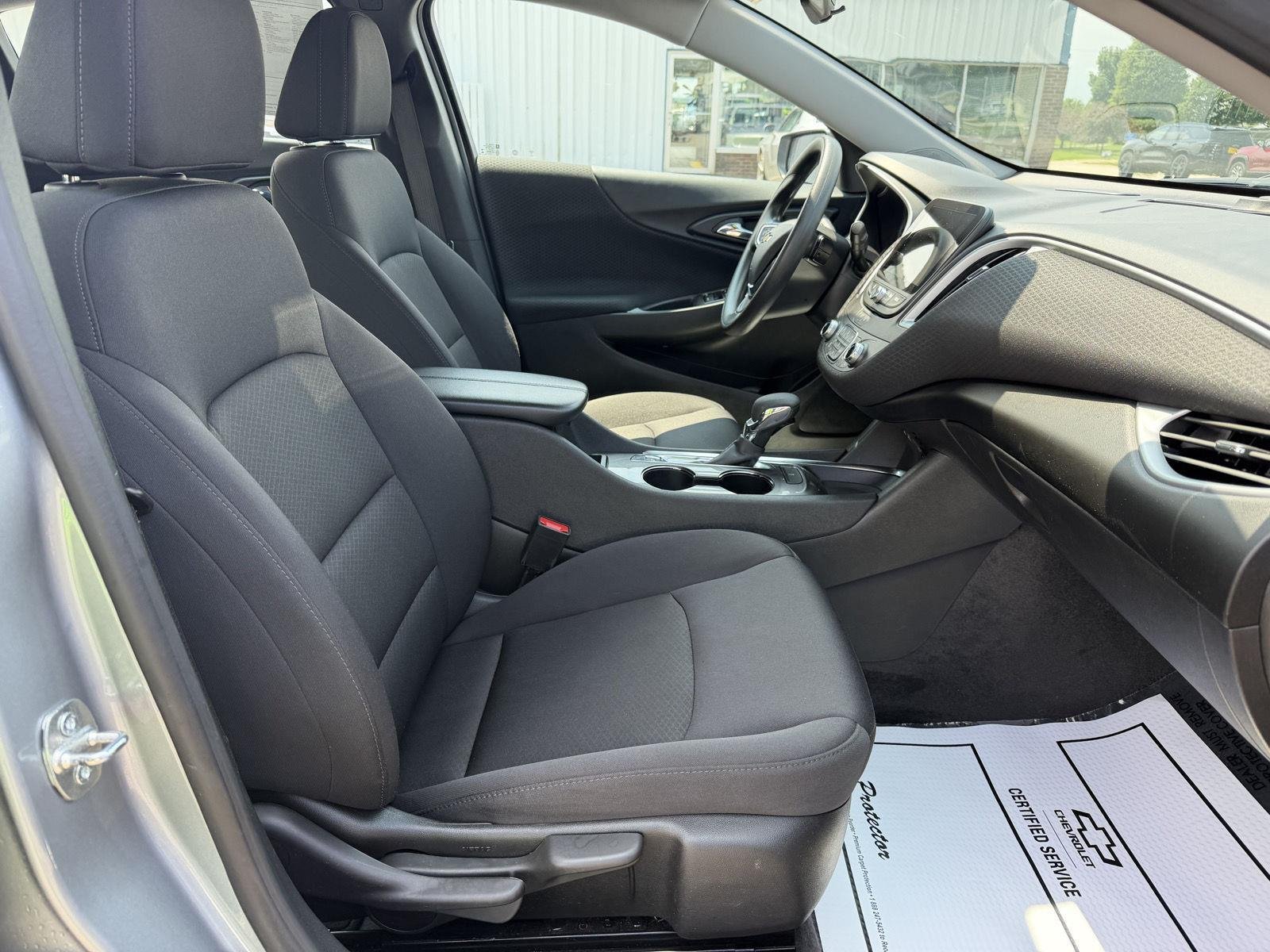 Used 2023 Sterling Gray Metallic Chevrolet LT image 18