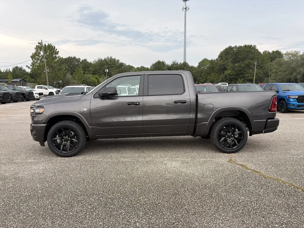 New 2026 Granite Crystal Metallic Clear-Coat Exterior Paint RAM Laramie image 3