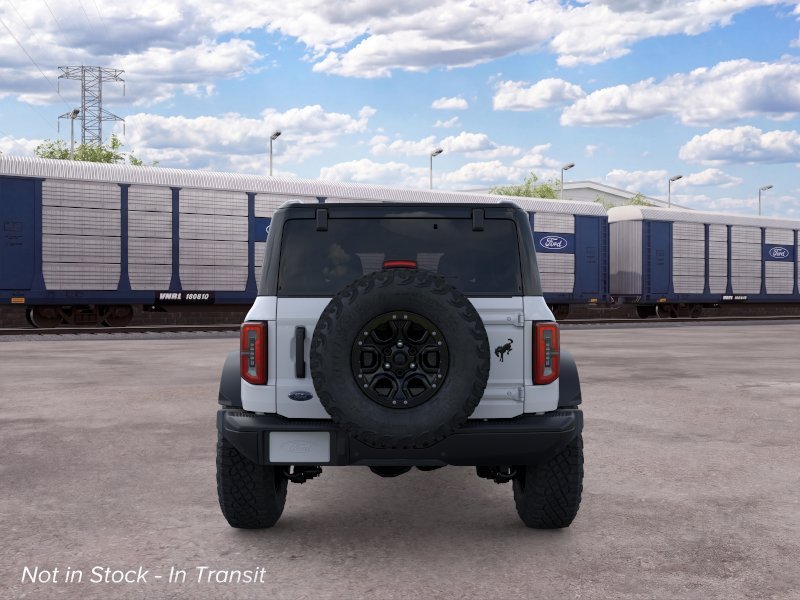 New 2026 Oxford White Ford Badlands® image 18