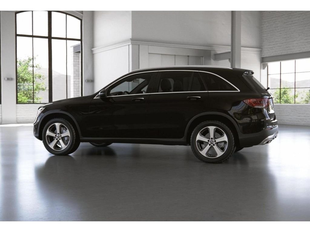 Certified Used 2022 Black Mercedes-Benz GLC 300 4MATIC® image 33