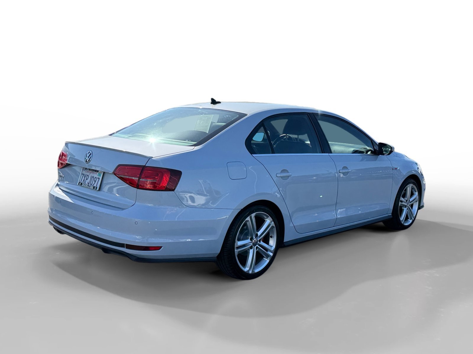 Used 2017 White Silver Metallic Volkswagen GLI image 5