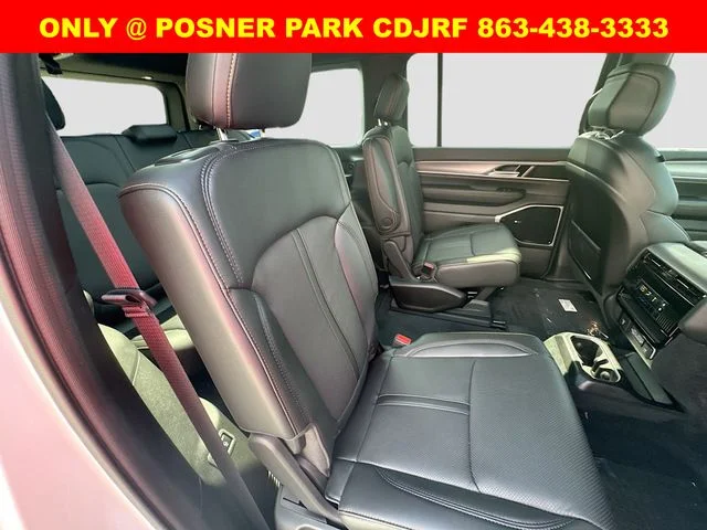 New 2026 Bright White Clear-Coat Exterior Paint Jeep Grand Wagoneer image 30