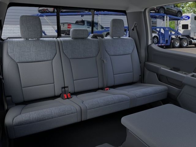 New 2026 Oxford White Ford XLT image 11