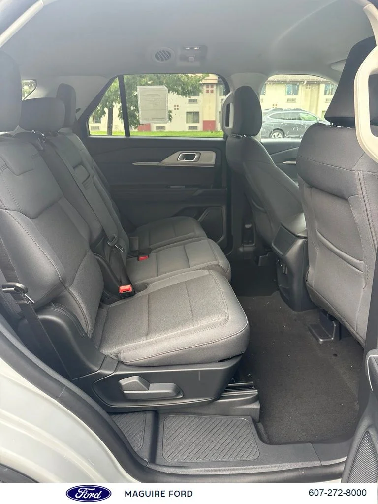 New 2026 Space White Metallic Ford Active image 11