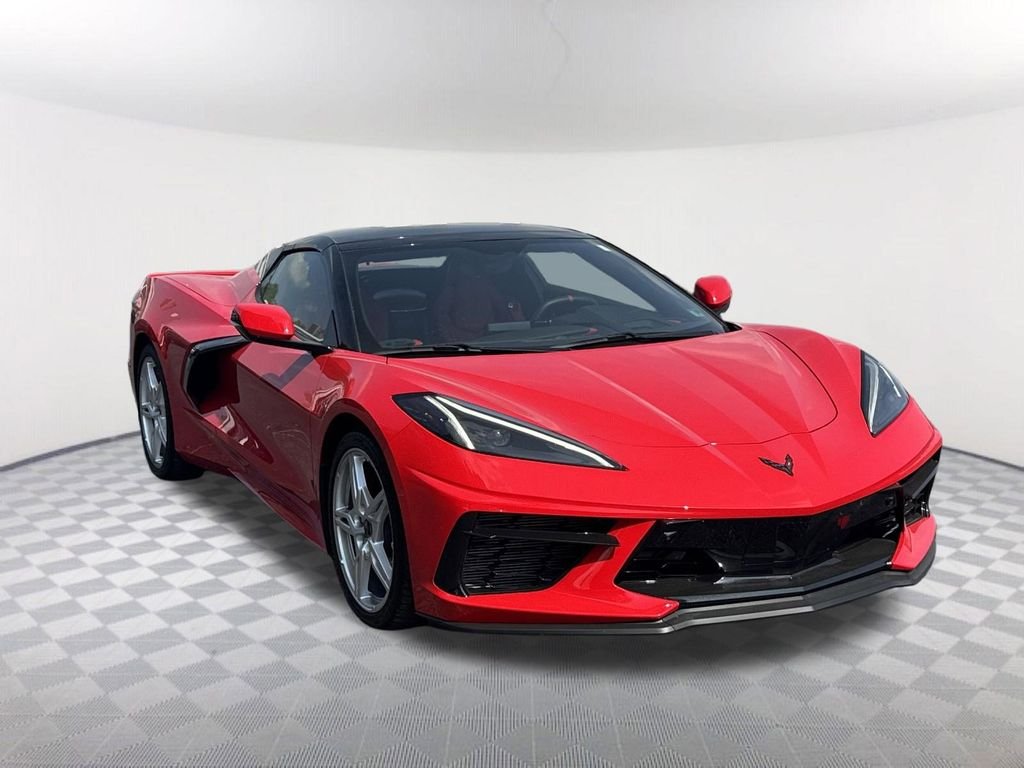 Used 2022 Red Chevrolet Stingray image 3