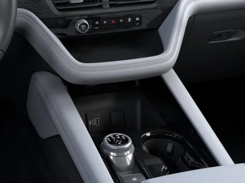 New 2026 Carbonized Gray Metallic Ford Platinum™ image 15
