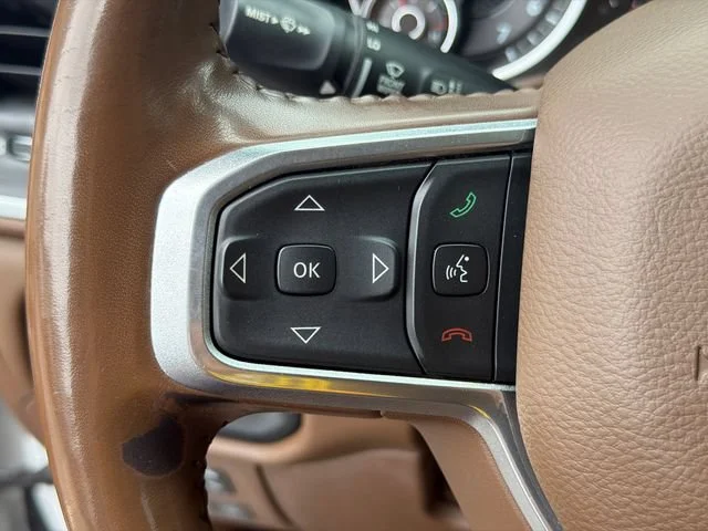 Used 2020 Black Ram Laramie image 24