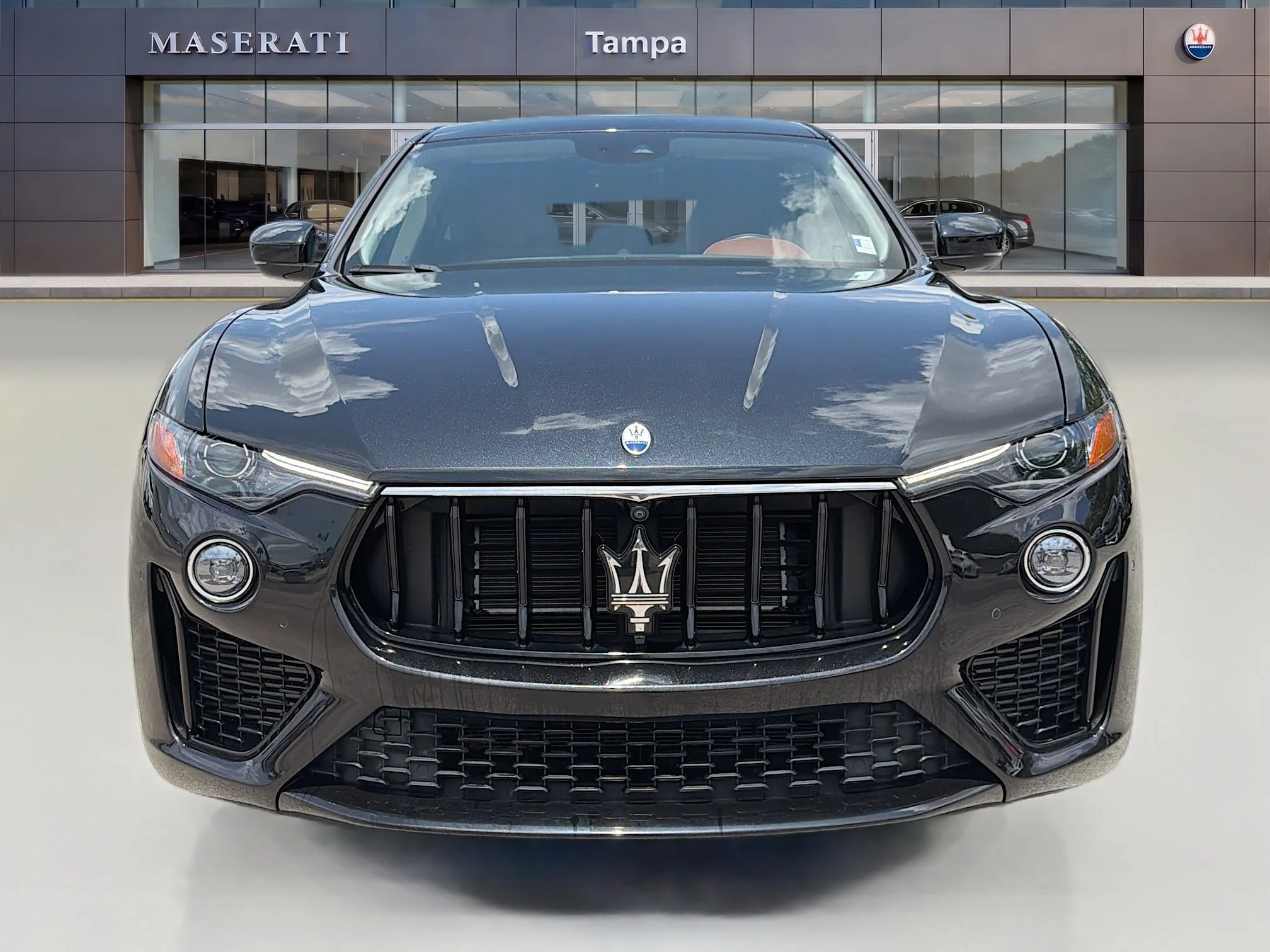 Used 2022 Nero Ribelle Metallic Maserati Modena image 8