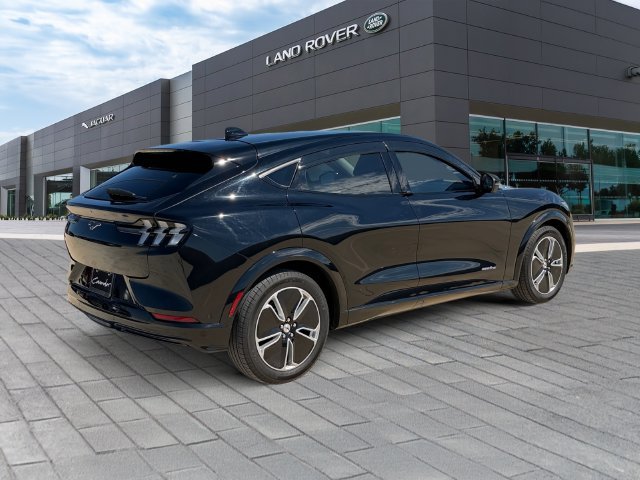 Used 2023 Black Ford Premium image 5
