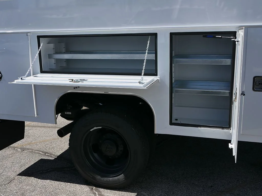 New 2026 Bright White Clearcoat RAM Tradesman/Big Horn image 25