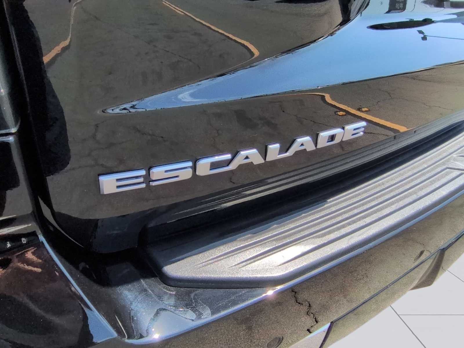 Certified Used 2025 Black Raven Cadillac Premium Luxury image 9