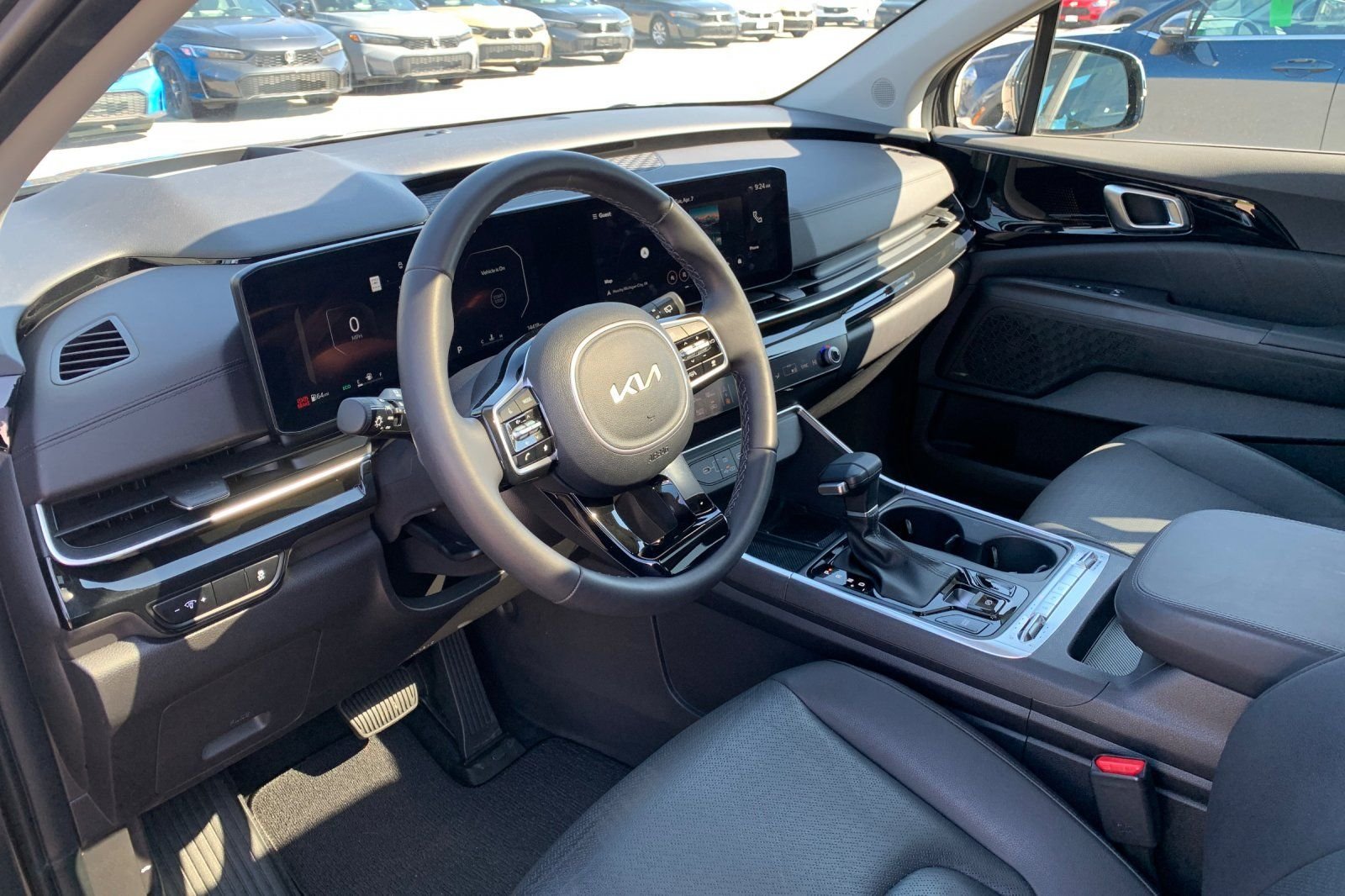 Used 2025  Kia SX Prestige image 11