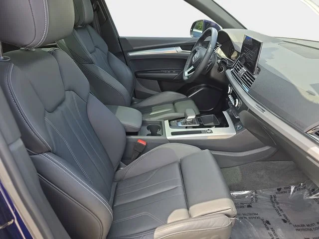 Used 2025 Blue Audi 45 S line Premium image 12