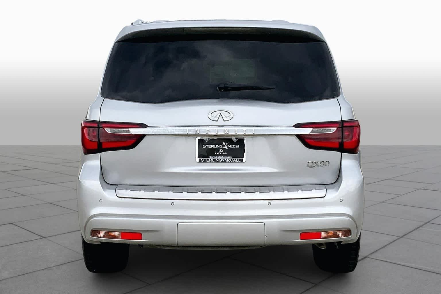 Used 2019 Liquid Platinum INFINITI LUXE image 5
