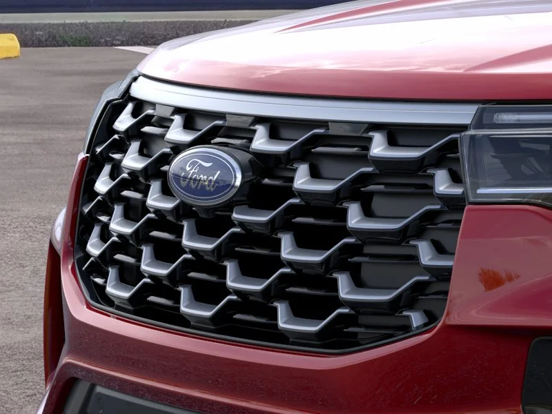 New 2026 Rapid Red Metallic Tinted Clearcoat Ford Platinum™ image 17