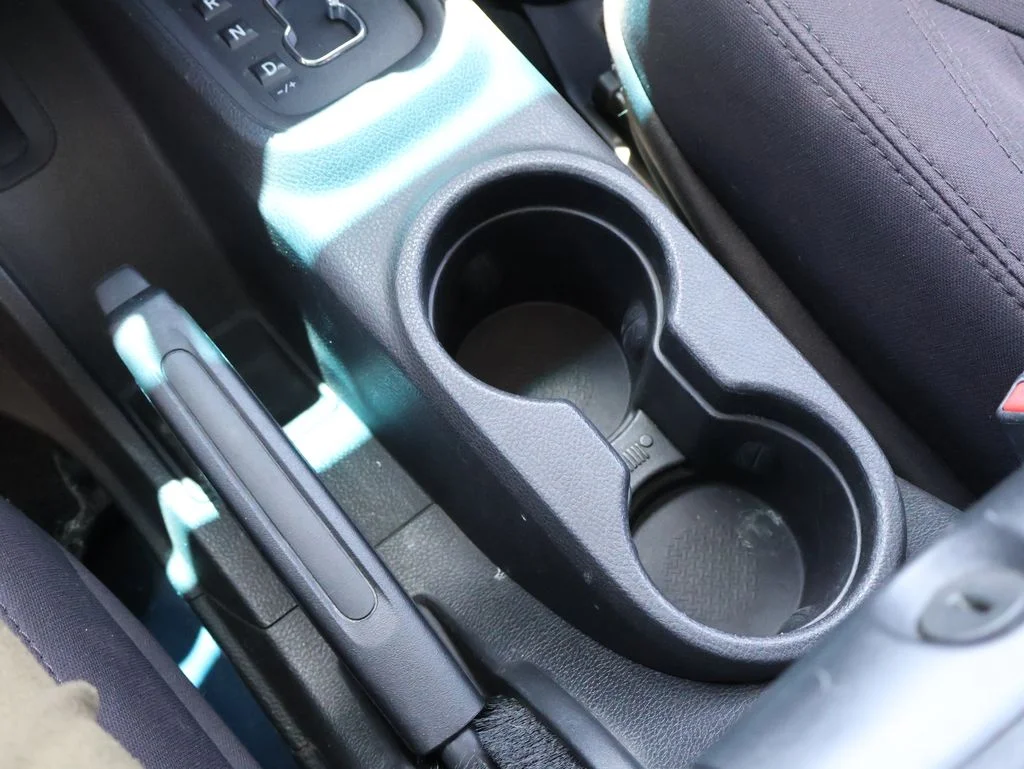 Used 2014 Blue Jeep Unlimited Sport image 34